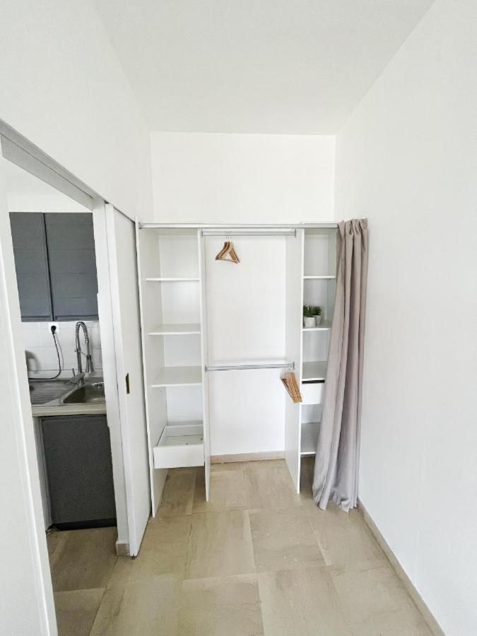 #41 MARINA RIVIERA BAY - Marine Baie des Anges - Studio vue Mer et Port Villeneuve-Loubet Exterior foto